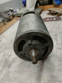 Dynamo Bosch Tatra 603 - 3