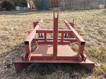 Hrůbkovač, Foliovač - 3