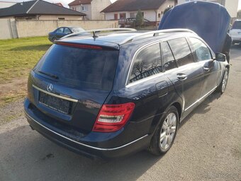 Prodám náhradní díly na mercedes c220cdi - 3