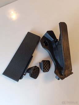 Škoda Yeti originální sada pedálů - 3