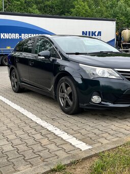 Toyota Avensis - 3