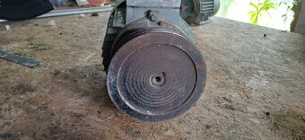 Elektromotor Mohelnice 2,2 kW 2865 ot/min - 3