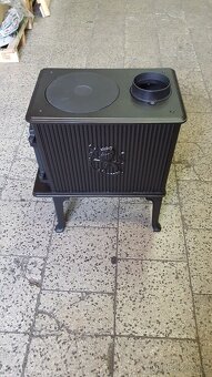 Litinová kamna Jotul F 602 N černý lak - 3