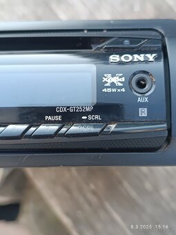 Sony autorádio - 3