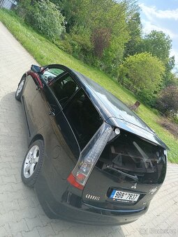 Mitsubishi Grandis - 3