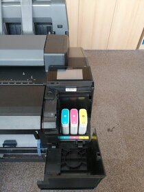 Plotr HP DesignJet T2500 - 3