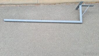 Anténní držák na zeď se vzpěrou, výška 151 cm - 3