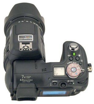 Prodám Sony Cyber-Shot DSC F828 + příslušenství - 3
