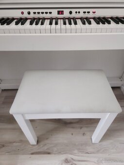 Digitální piano kurzwel ka130 - 3