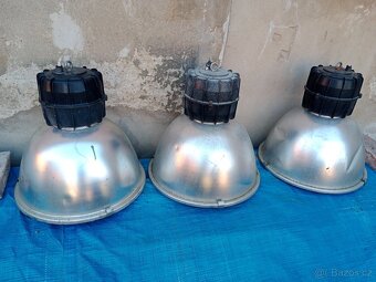 Industriální lampa hliníková 3x - 3
