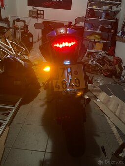 Zadní blinkry YZF R125 - 3