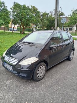 Mercedes A - 3