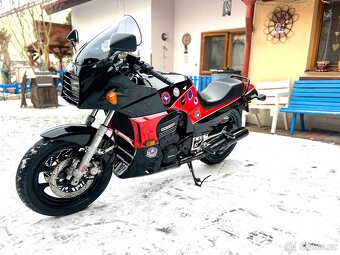 Kawasaki Gpz 900r - 3