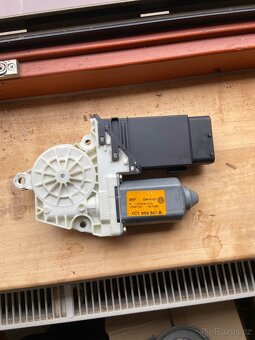 Vw Golf 4/Bora motorky stahování oken - 3