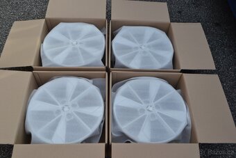 Škoda Citigo/Seat Mii,VW UP-Nové orig. Alu kola R16, 4x100 - 3