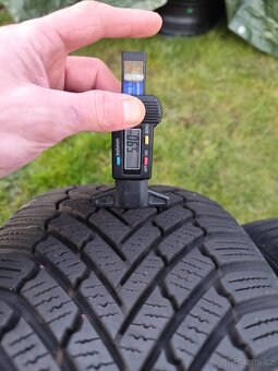 Zimní pneu 215/55/16 - 3