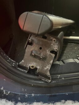 Střešní příčníky na BMW F30 - 3