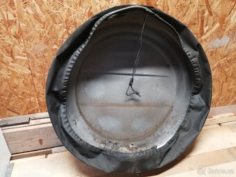 Kryt rezervního kola 4x4 - 3