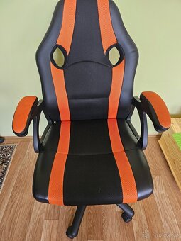 Prodám počítačový stůl , kancelářská židle - 3