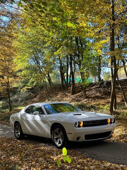 Prodám DODGE CHALLENGER 3.6 - 3