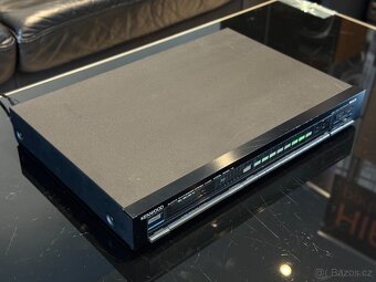 Kenwood Basic T2 Tuner - 3