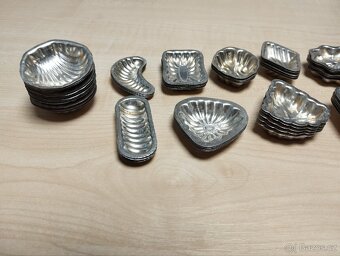 Formičky na cukroví 74ks - 3