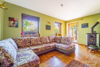 Rodinný dům 4+kk, s terasou, garáže a saunou v rekreační lok - 3