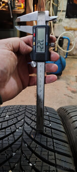 Zimní pneumatiky Goodyear 225/55 R17C 7,50mm DOT 2023 - 3