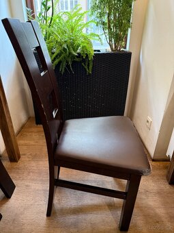 Prodám stoly a židle z restaurace – cena dohodou - 3