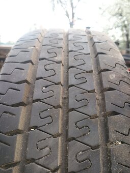 Pneu 195/70 r15 c - 3