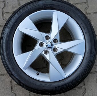 Originál sada disků Škoda Scala, Kamiq 5x100 R17 Volans - 3