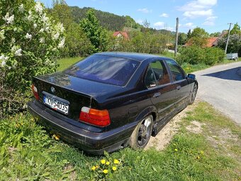 BMW E36 sedan ND - 3
