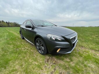 Volvo V40 1.6 D2 84kw Cross Country 2013 ČR - 3