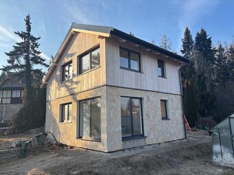 Rodinný dům se zahradou za cenu bytu-Netolice - 3