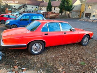 Jaguar XJ6 - 3