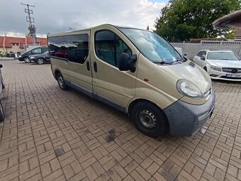 Opel vivaro 1.9 9míst - 3