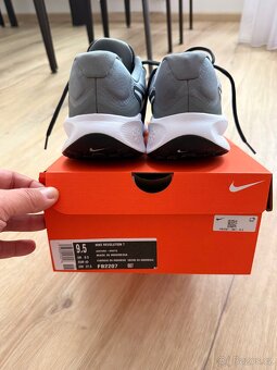 Nike Revolution 7.US 9,5. EUR 43 Nové - 3