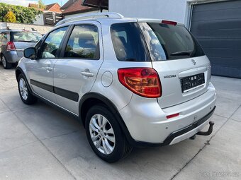 SUZUKI SX4 1.6i 88KW 4x4 75000KM TAŽNÉ VYHŘ.SEDA.LETNÍ+ZIMNÍ - 3