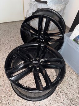 Alu kola MAM RS3 19” - 3