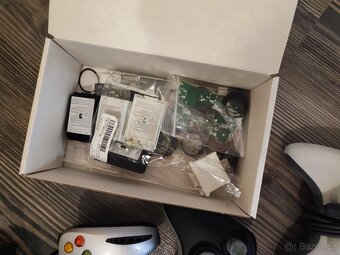 16 Xbox 360: nefunkční na náhradní dily - 3