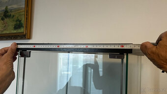 Skleněné skříně za odvoz - 3