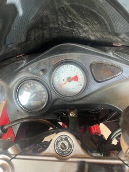Suzuki SV650S 2002 35Kw (A2) - 3