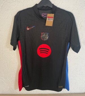 fc Barcelona 2024/25 away kit - 3