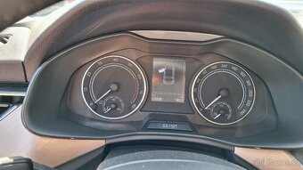 Škoda Scala 1.0 TSI, DSG 7, 05/2024, el. výsuvné orig. tažné - 3