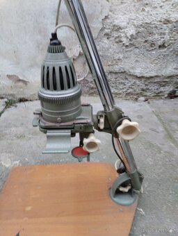 Zvětšovací přístroj - 3