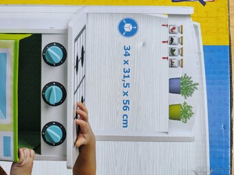 Nová Woody kuchyňka židlička 2v1 - 3