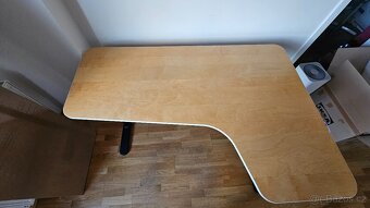 Pracovní stůl - 3