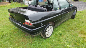 Ford Escort 1.6 cabrio 77kw - 3