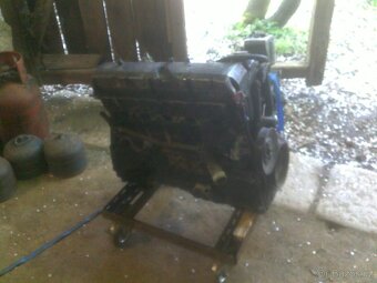 Motor Sprinter 2.9l (602.980) asi přidřený na klice - 3