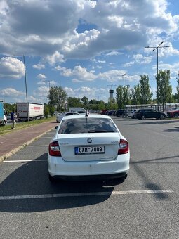 Škoda Rapid (1.0 TSI) Liftback - 3
